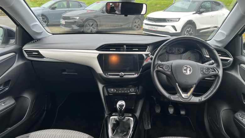 Vauxhall Corsa 1.2 SE 5dr Petrol Hatchback